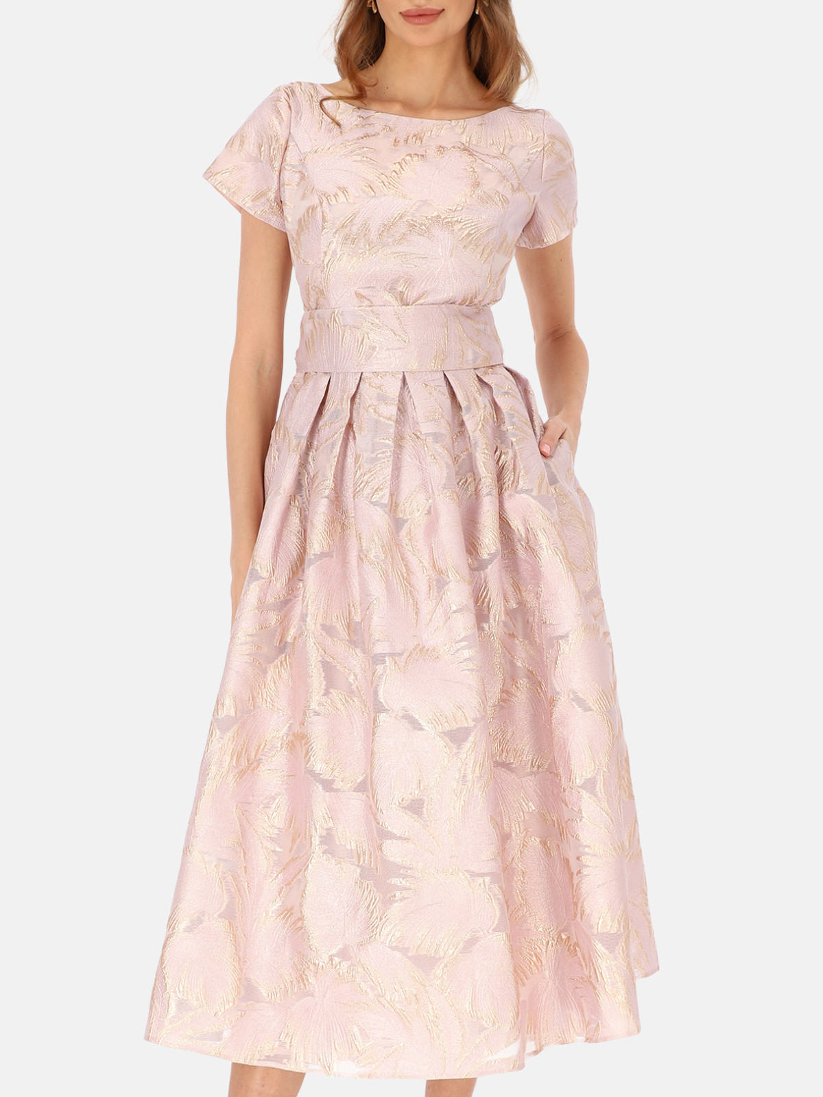 Elegancka r&oacute;żowa pudrowa sukienka na wesele ze sklepu Eye For Fashion