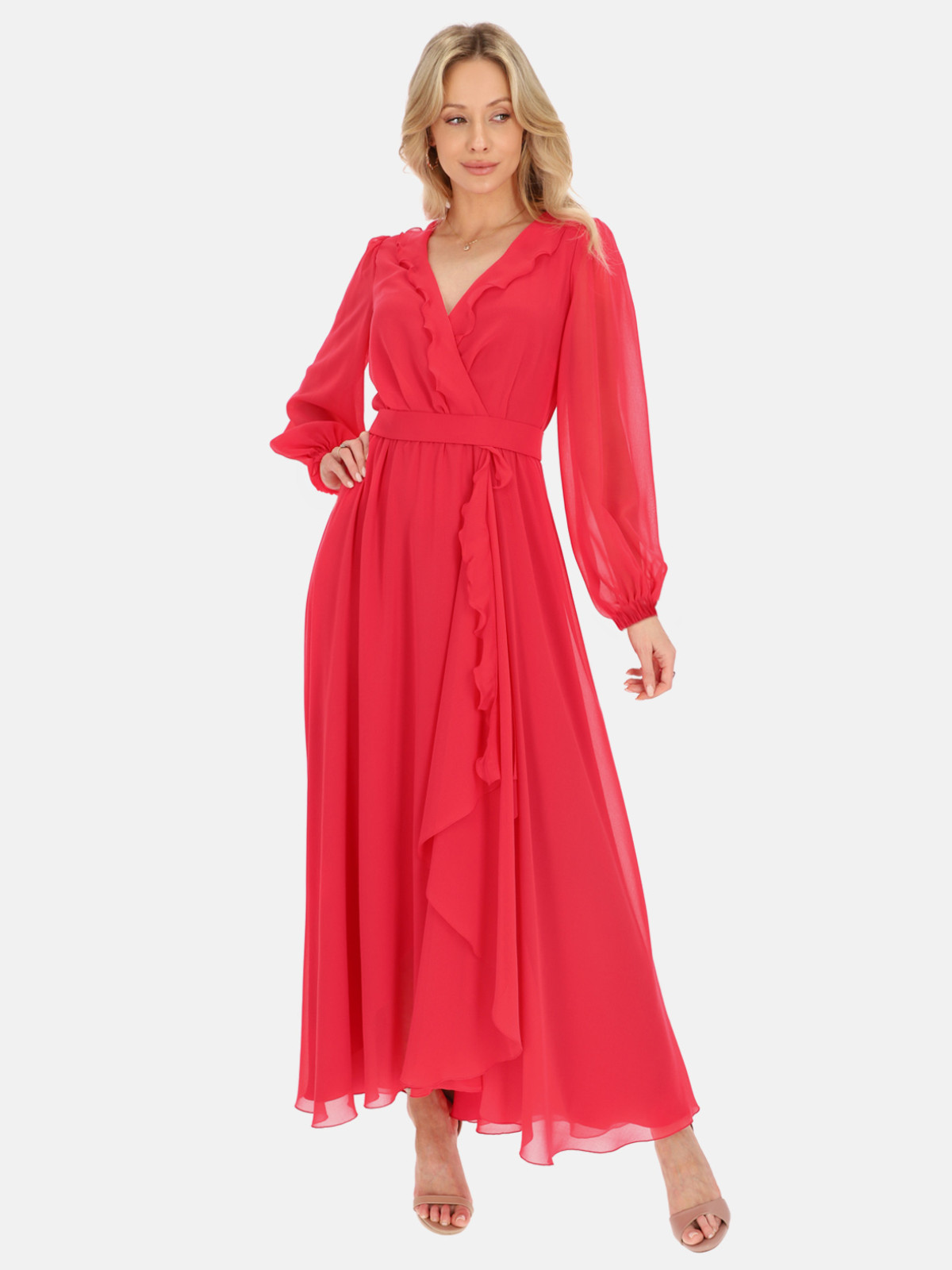 W czym na wesele w czerwcu? Długa wyrazista sukienka