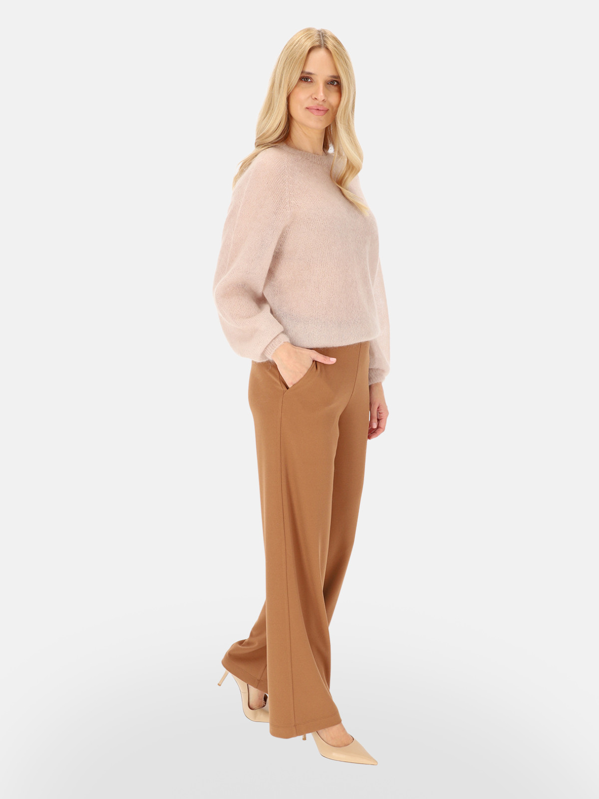 Beżowy lekki sweter damski moherowy na jesień