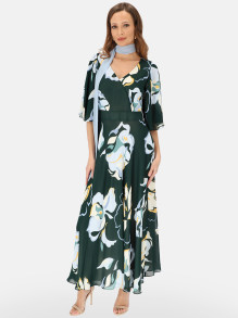 Zielona elegancka sukienka maxi w kwiatowy wzór L'AF Kendal