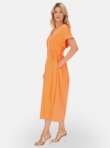 Musztardowa sukienka midi z paskiem w talii Eye For Fashion
