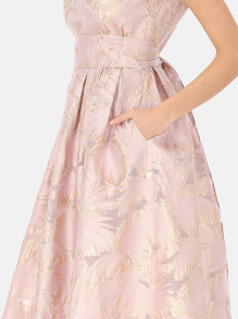 Elegancka różowa pudrowa sukienka midi L'AF Gween