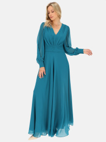 Turkusowa sukienka wieczorowa z broszką - długość maxi