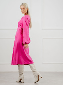 Dopasowana sukienka midi Azuri