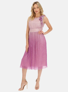 Elegancka różowa sukienka koktajlowa midi L'AF Rianna