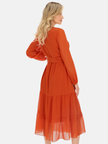 Ceglasta wizytowa sukienka z paskiem L'AF Fenna