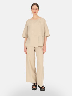  Beżowa lniana bluzka damska z asymetryczną aplikacją Eye For Fashion