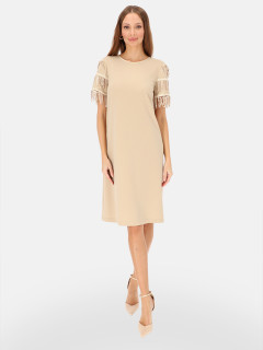  Beżowa sukienka koktajlowa z ozdobnymi rękawami L'AF Gerra
