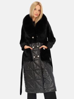  Pikowany płaszcz z pikowanym dołem i futrzanym kołnierzem L'AF Rivoli