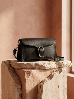 Elegancka torebka damska czarna crossbody z klapą L’AF