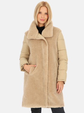 Beżowy płaszcz z pikowanymi rekawami Rino & Pelle Rouke