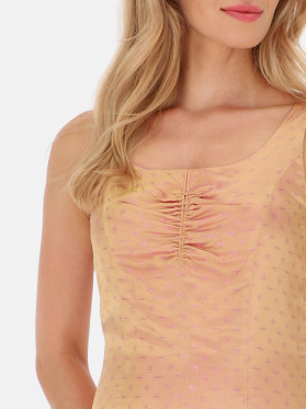 Elegancka sukienka z marszczeniem z przodu Potis & Verso Rosana