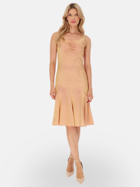 Elegancka sukienka z marszczeniem z przodu Potis & Verso Rosana