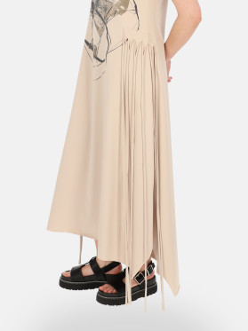 Beżowa sukienka maxi z nadrukiem Eye For Fashion