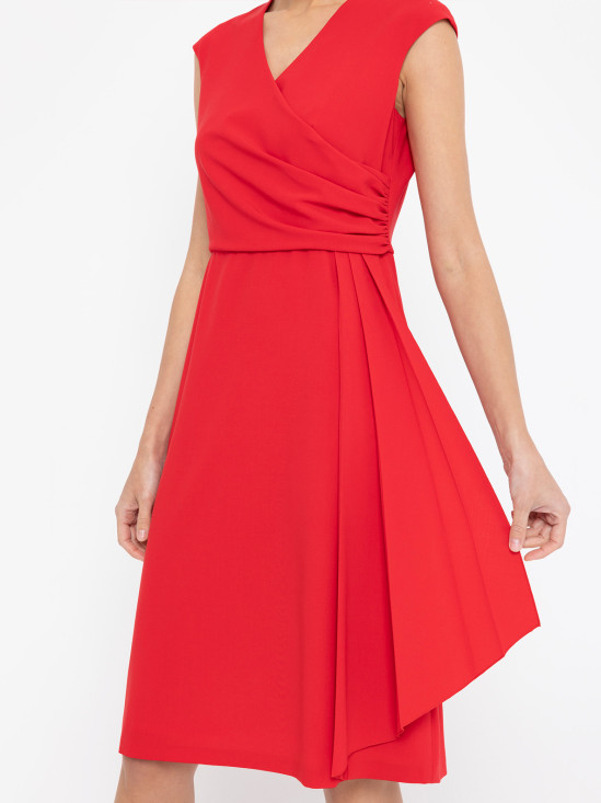 Czerwona sukienka z kopertową górą Deni Cler Milano
