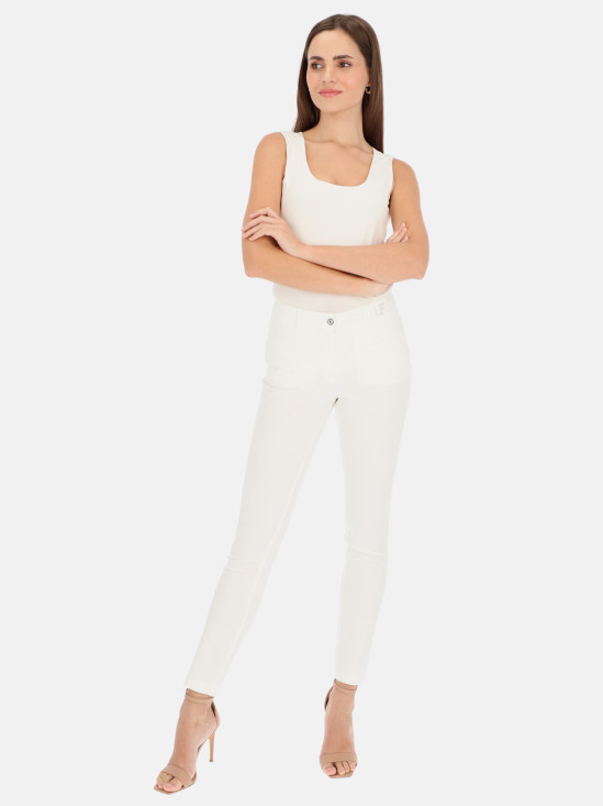  Białe materiałowe spodnie damskie z logo L'AF Marisa