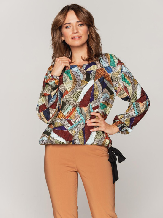  Kolorowa bluzka z motywem piór Bialcon