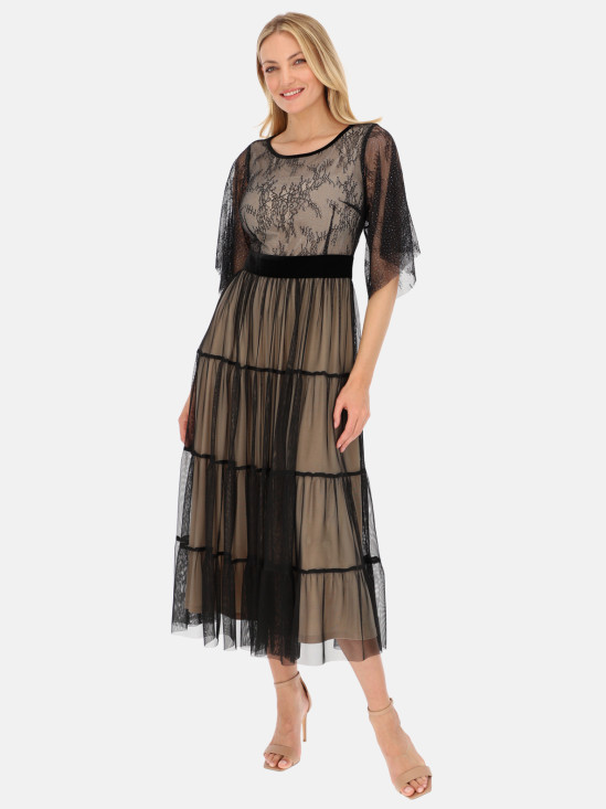  Koronkowa sukienka z rozszerzanymi rękawami maxi L'AF Leidi