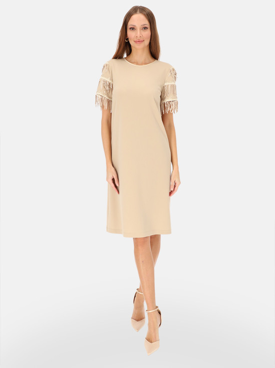 Beżowa sukienka koktajlowa z ozdobnymi rękawami L'AF Gerra