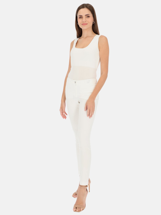  Białe materiałowe spodnie damskie z logo L'AF Marisa