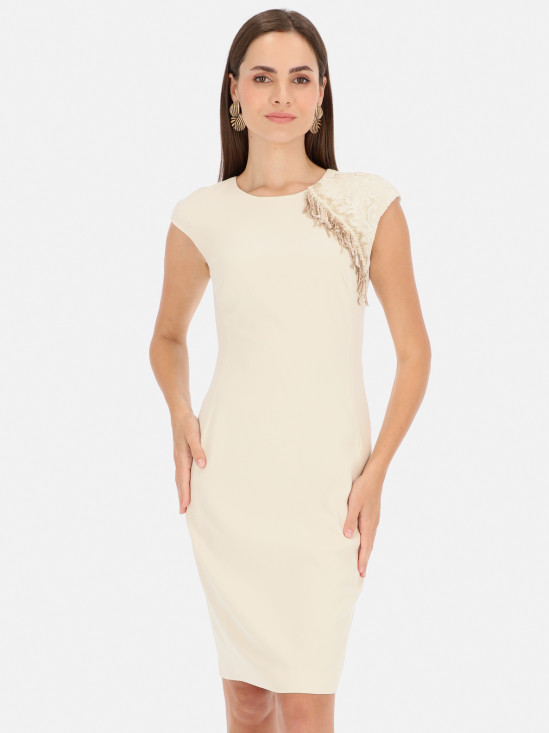  Biała sukienka z koronkową wstawką L'AF Bril: elegancka, na wesele