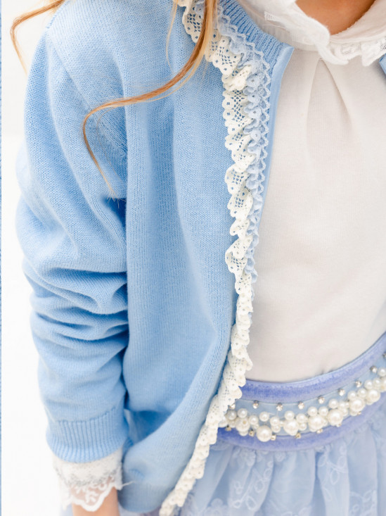  Niebieski sweter dziecięcy z koronką Anima by Justyna Steczkowska